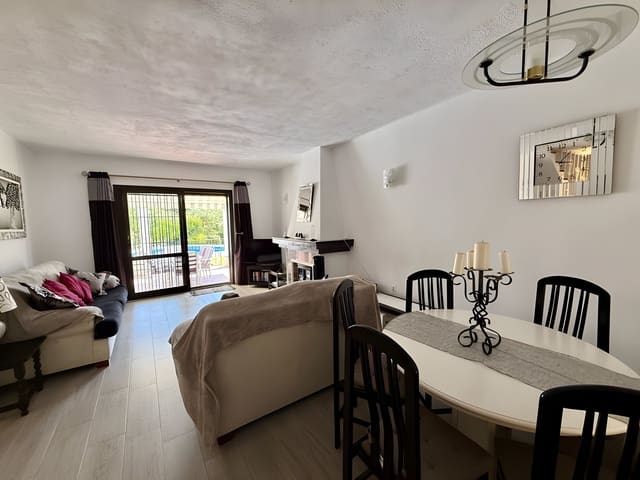 2 bedroom Semi-detached Villa for sale in Calahonda, Mijas with pool garage - € 449,000 (Ref: 9020386)