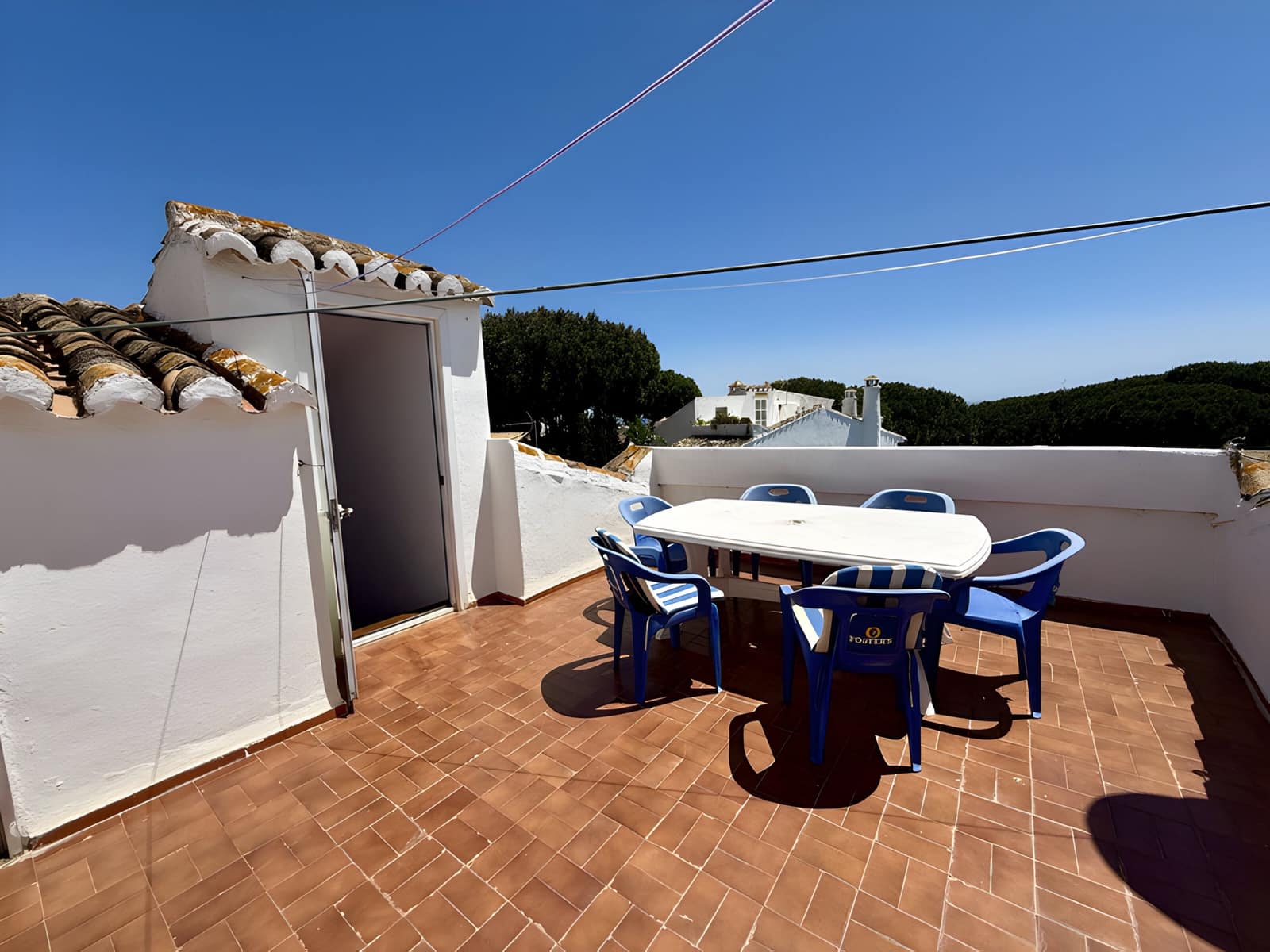 2 soveværelse Semi-Rækkehus til salg i Calahonda med swimmingpool garage - € 449.000 (Ref: 9020386)