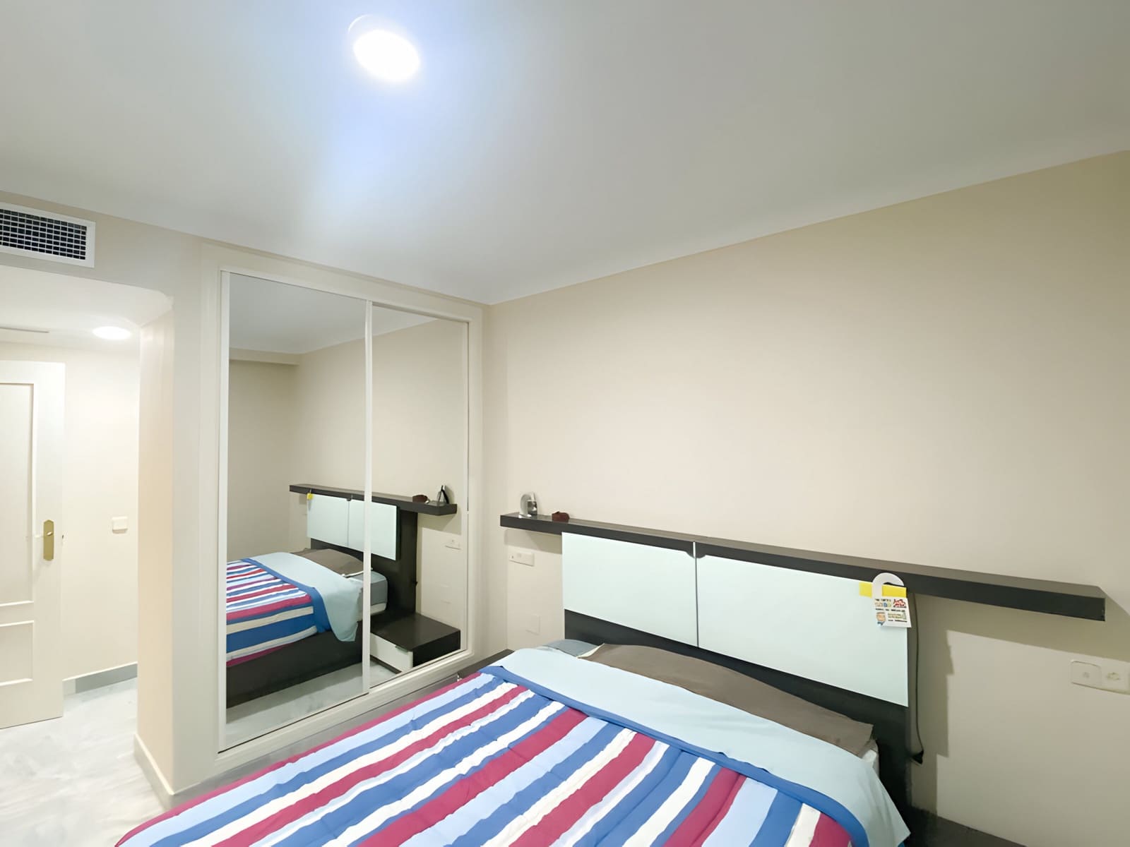 3 soveværelse Lejlighed til salg i Nueva Andalucia med swimmingpool garage - € 445.000 (Ref: 9020387)