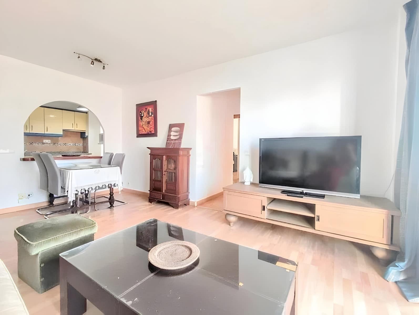 3 bedroom Apartment for sale in Estepona - € 425,000 (Ref: 9020388)