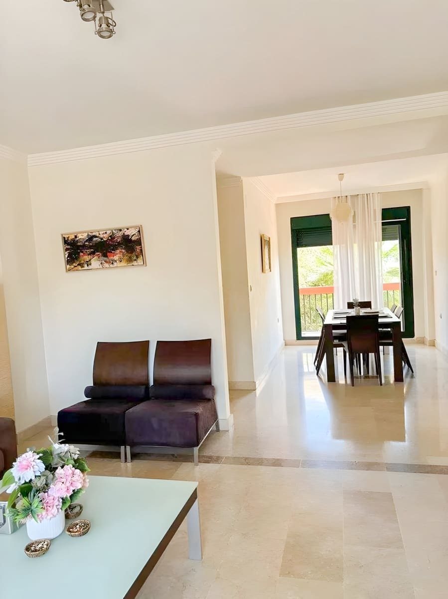 2 bedroom Apartment for sale in Marbella with pool garage - € 420,000 (Ref: 9020389)