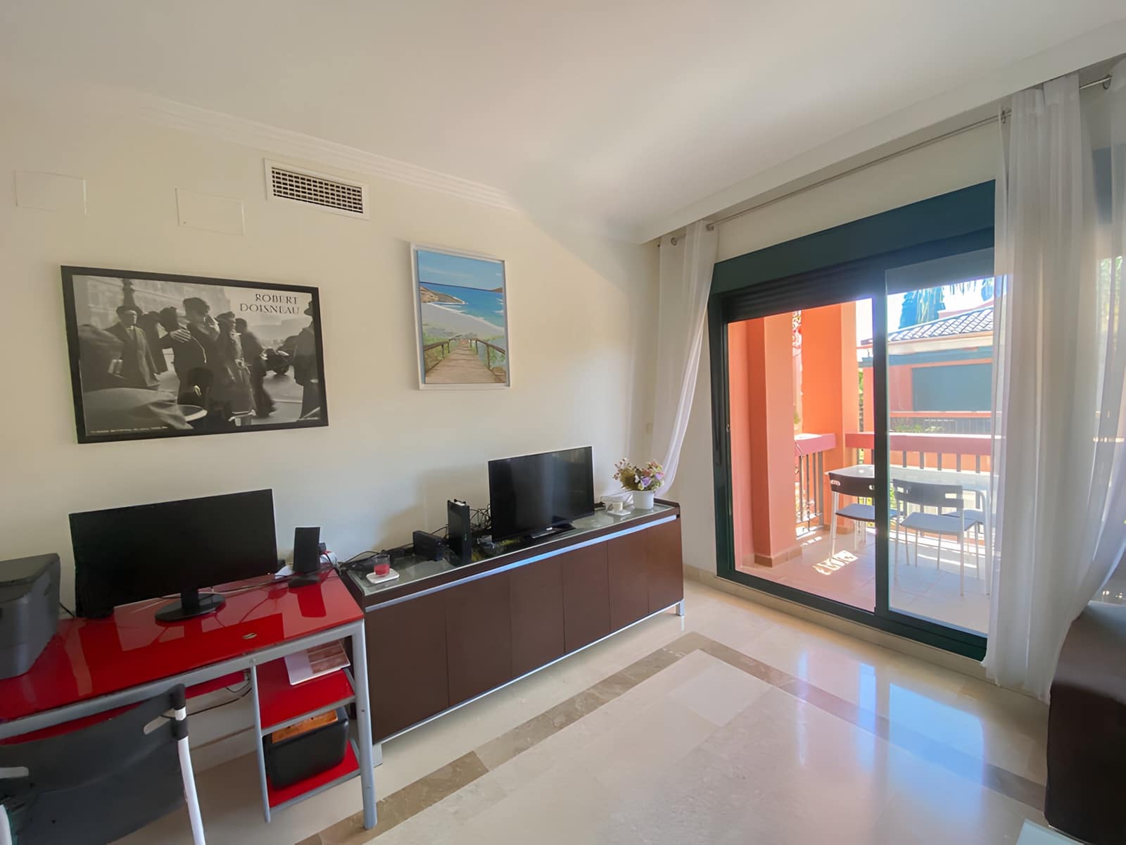 2 bedroom Apartment for sale in Marbella with pool garage - € 420,000 (Ref: 9020389)