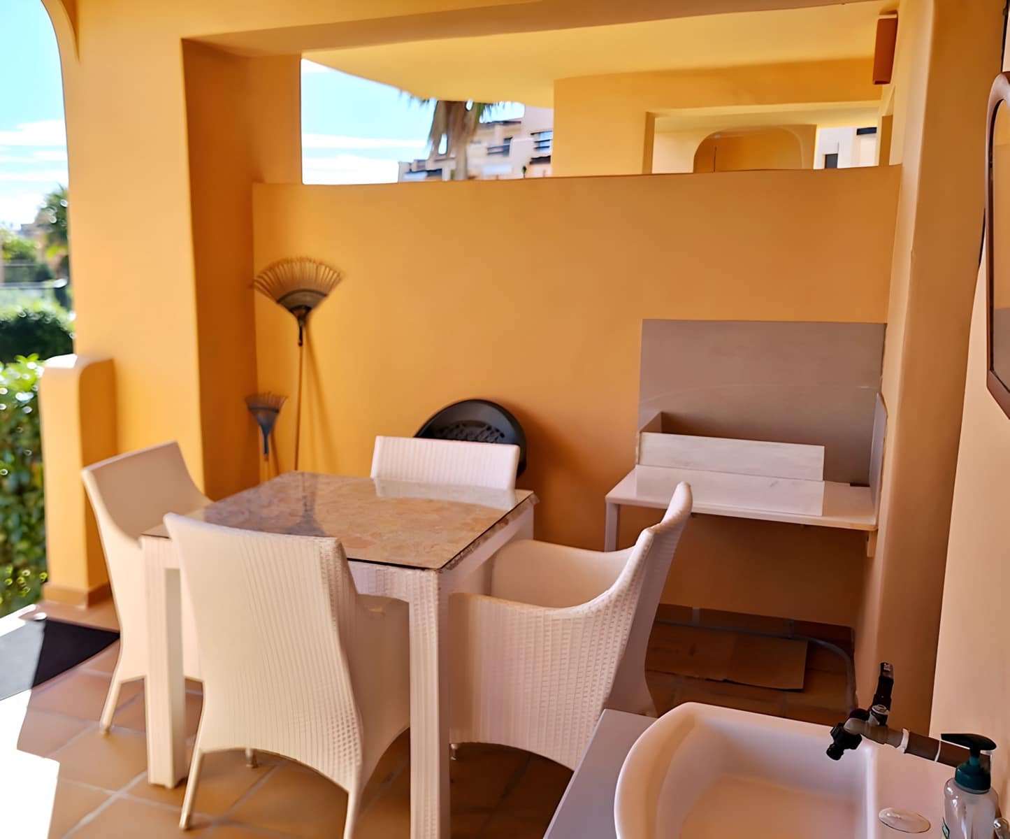 2 bedroom Apartment for sale in Casares with pool garage - € 371,000 (Ref: 9020390)