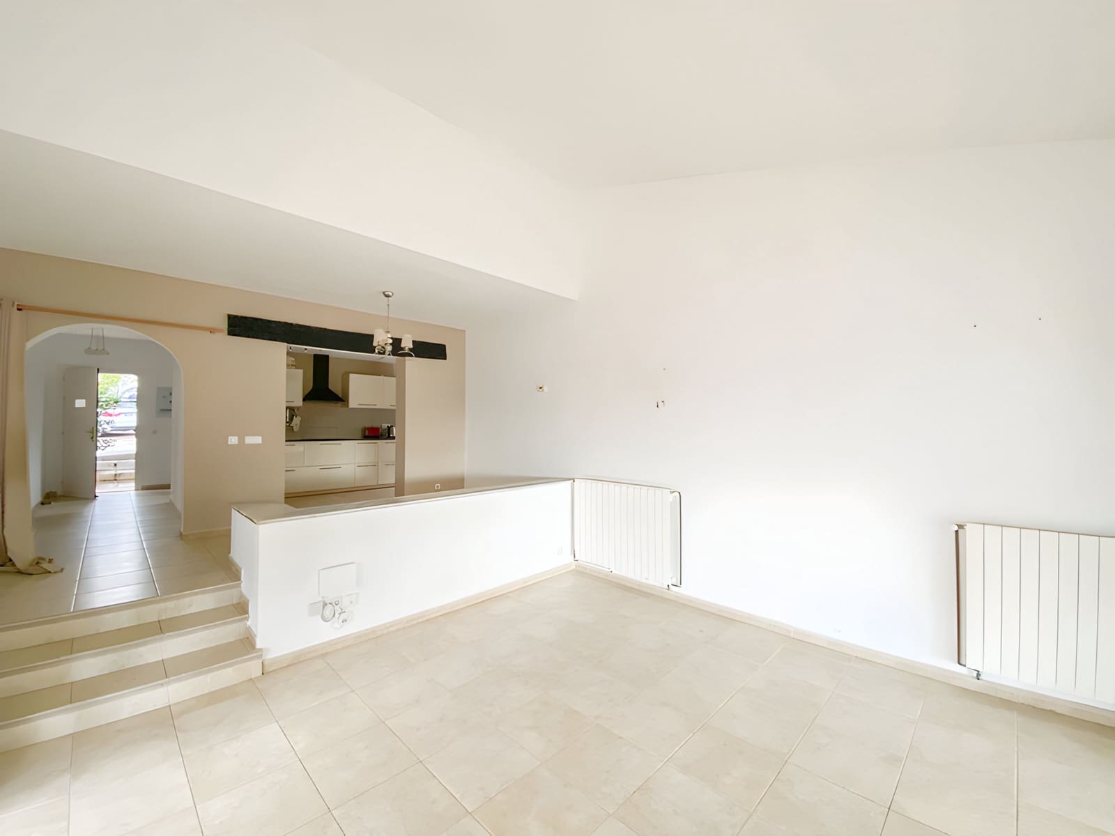 3 bedroom Villa for sale in Calahonda with pool garage - € 690,000 (Ref: 9026418)