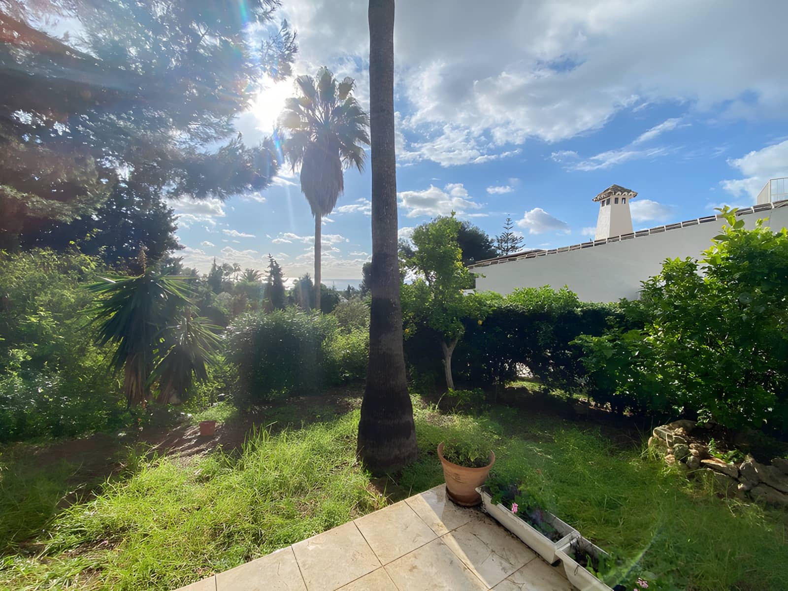 3 bedroom Villa for sale in Calahonda with pool garage - € 690,000 (Ref: 9026418)