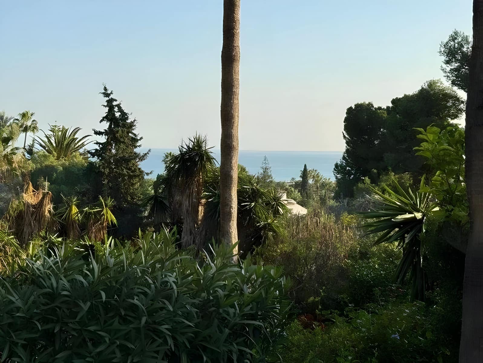 3 bedroom Villa for sale in Calahonda with pool garage - € 690,000 (Ref: 9026418)