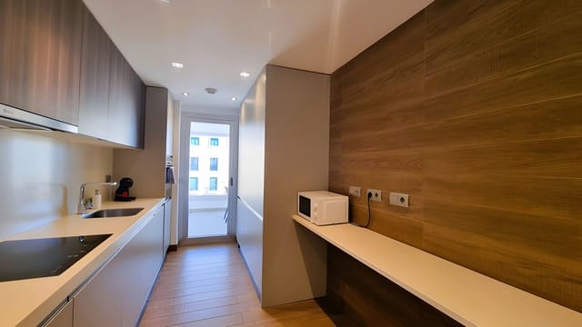 Apartamento de 3 habitaciones en San Pedro de Alcantara, Marbella en venta - 680.000 € (Ref: 9026419)