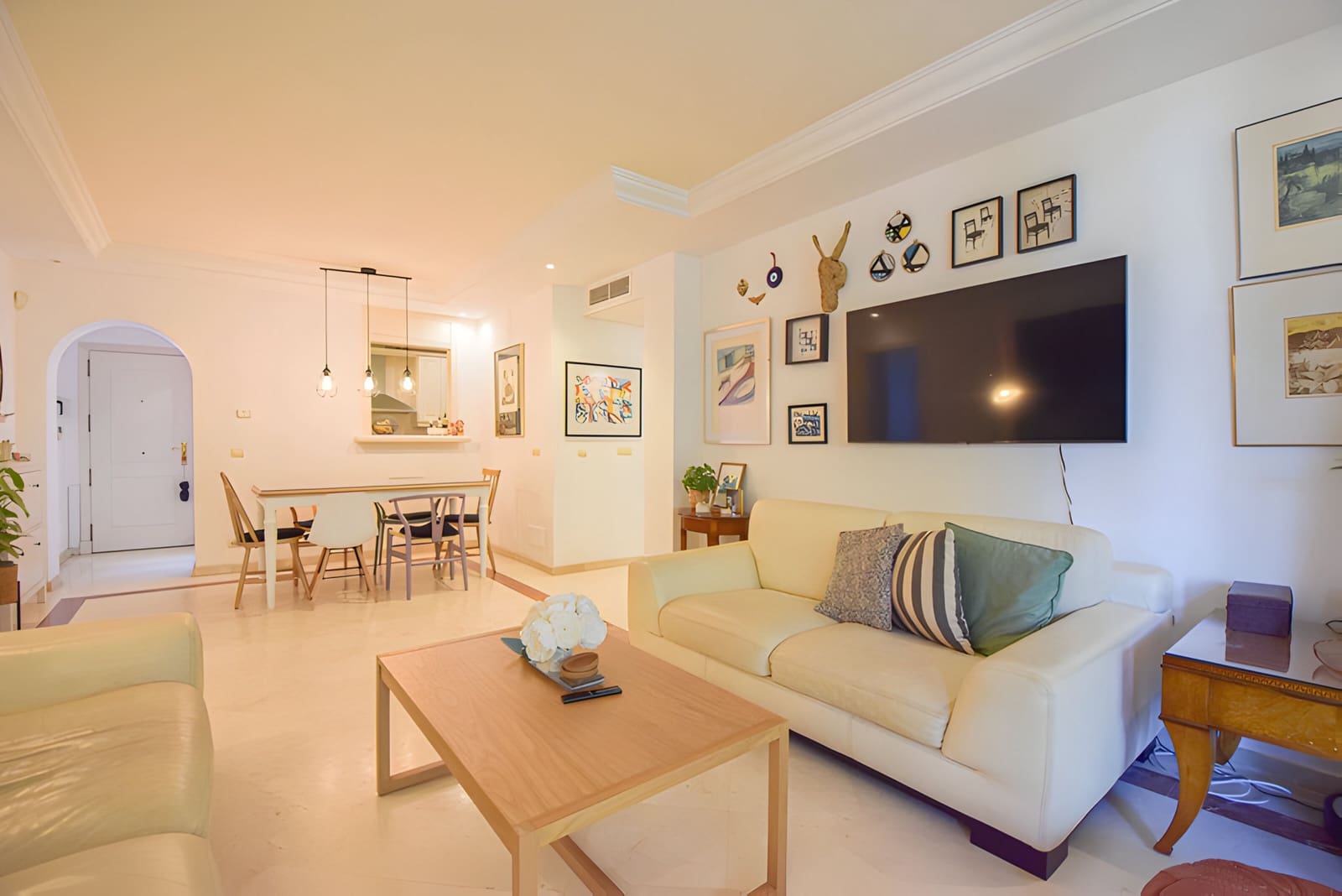 4 slaapkamer Appartement te koop in Marbella met zwembad garage - € 625.000 (Ref: 9026421)