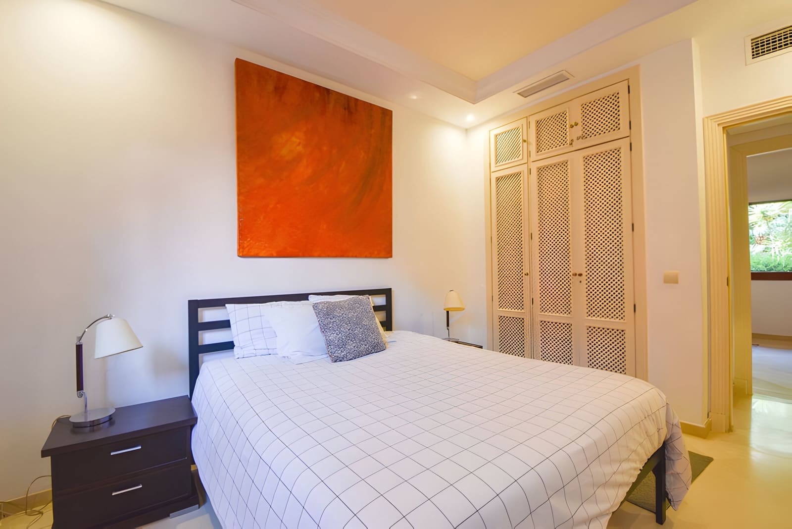 4 slaapkamer Appartement te koop in Marbella met zwembad garage - € 625.000 (Ref: 9026421)