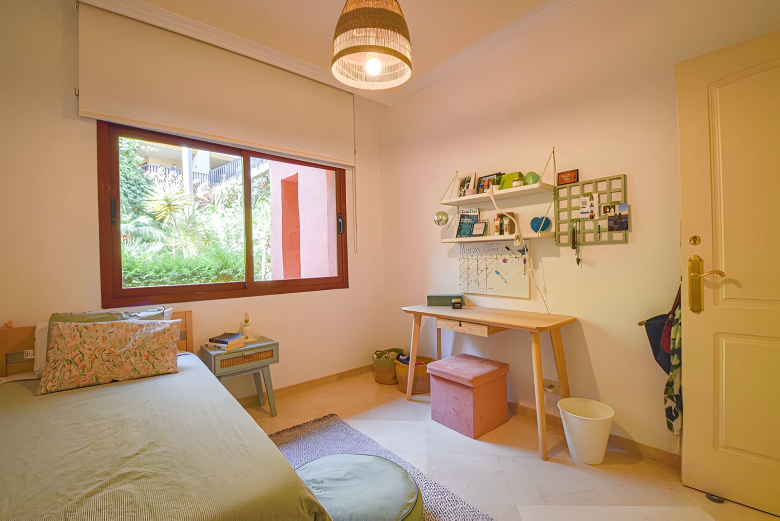 4 slaapkamer Appartement te koop in Marbella met zwembad garage - € 625.000 (Ref: 9026421)