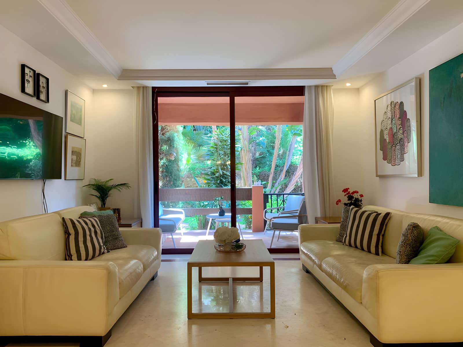 4 slaapkamer Appartement te koop in Marbella met zwembad garage - € 625.000 (Ref: 9026421)