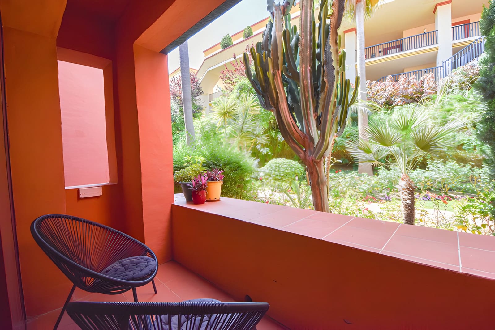 4 slaapkamer Appartement te koop in Marbella met zwembad garage - € 625.000 (Ref: 9026421)