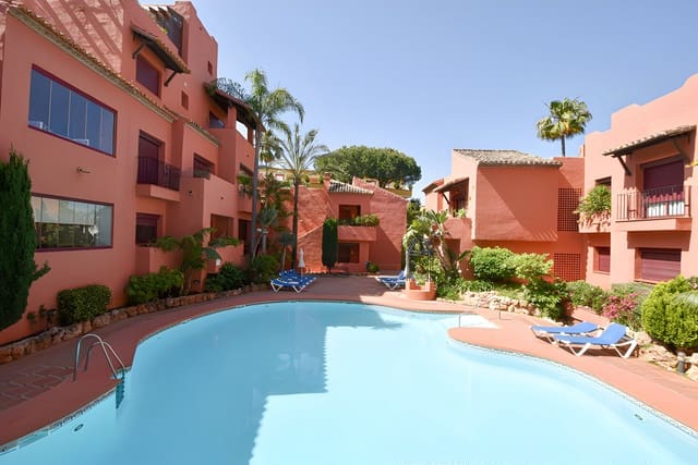 4 slaapkamer Appartement te koop in Marbella met zwembad garage - € 625.000 (Ref: 9026421)