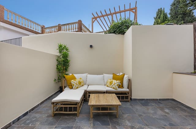 3 sovrum Villa till salu i Mijas med pool garage - 545 000 € (Ref: 9026423)