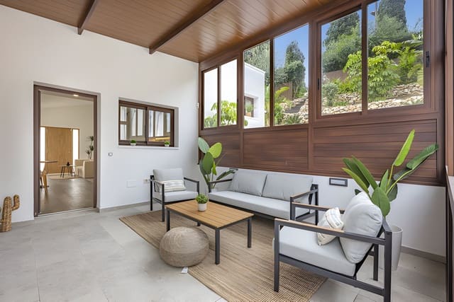 3 sovrum Villa till salu i Mijas med pool garage - 545 000 € (Ref: 9026423)