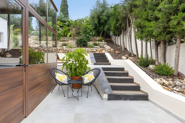 3 sovrum Villa till salu i Mijas med pool garage - 545 000 € (Ref: 9026423)