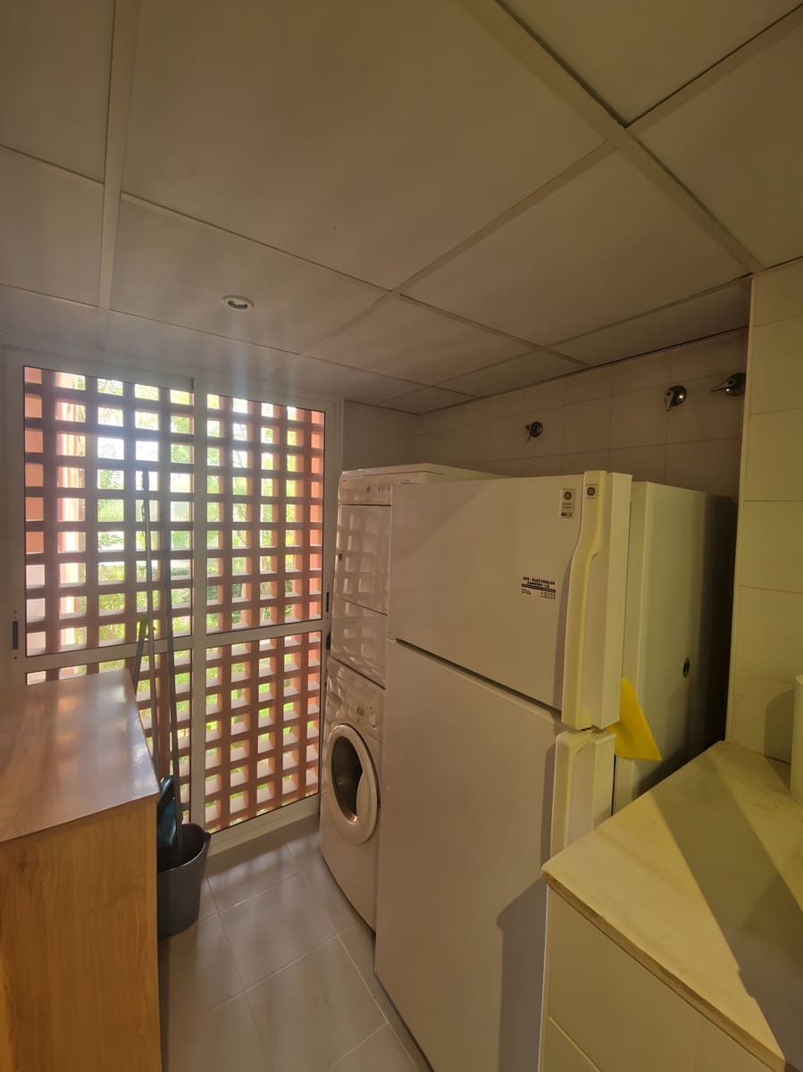 3 bedroom Apartment for sale in Marbella with pool garage - € 510,000 (Ref: 9026424)