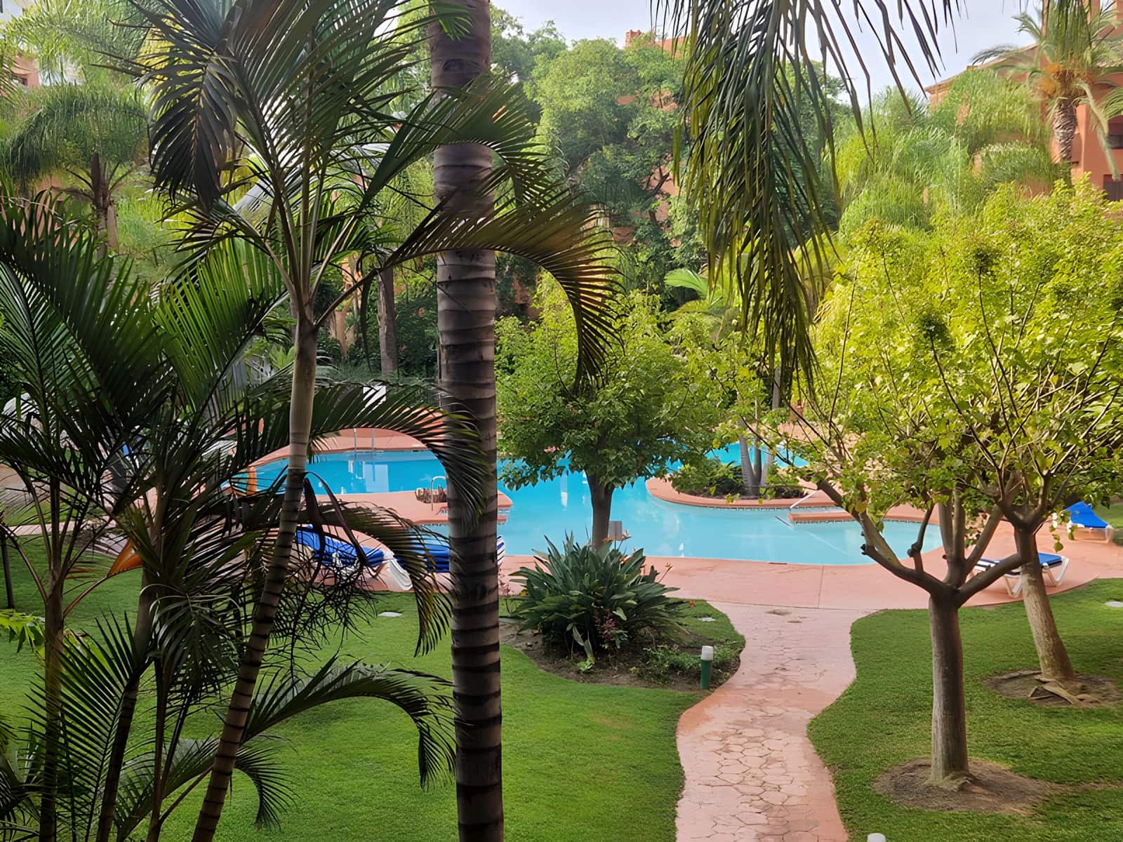 3 bedroom Apartment for sale in Marbella with pool garage - € 510,000 (Ref: 9026424)