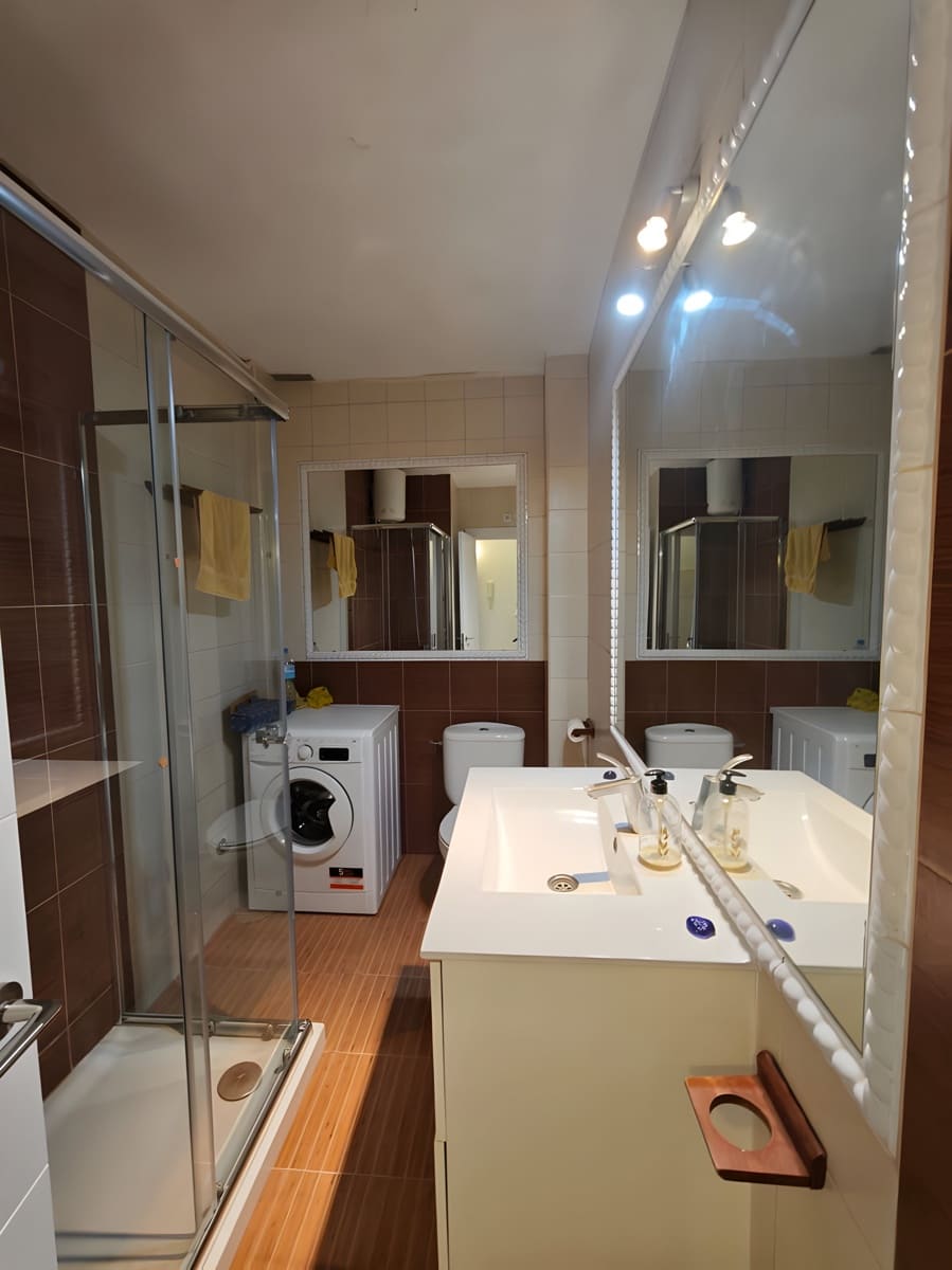 1 bedroom Apartment for sale in Marbella with pool - € 302,500 (Ref: 9040323)