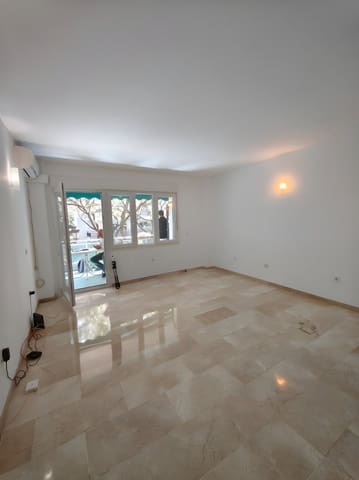 1 bedroom Apartment for sale in Marbella with pool - € 302,500 (Ref: 9040323)