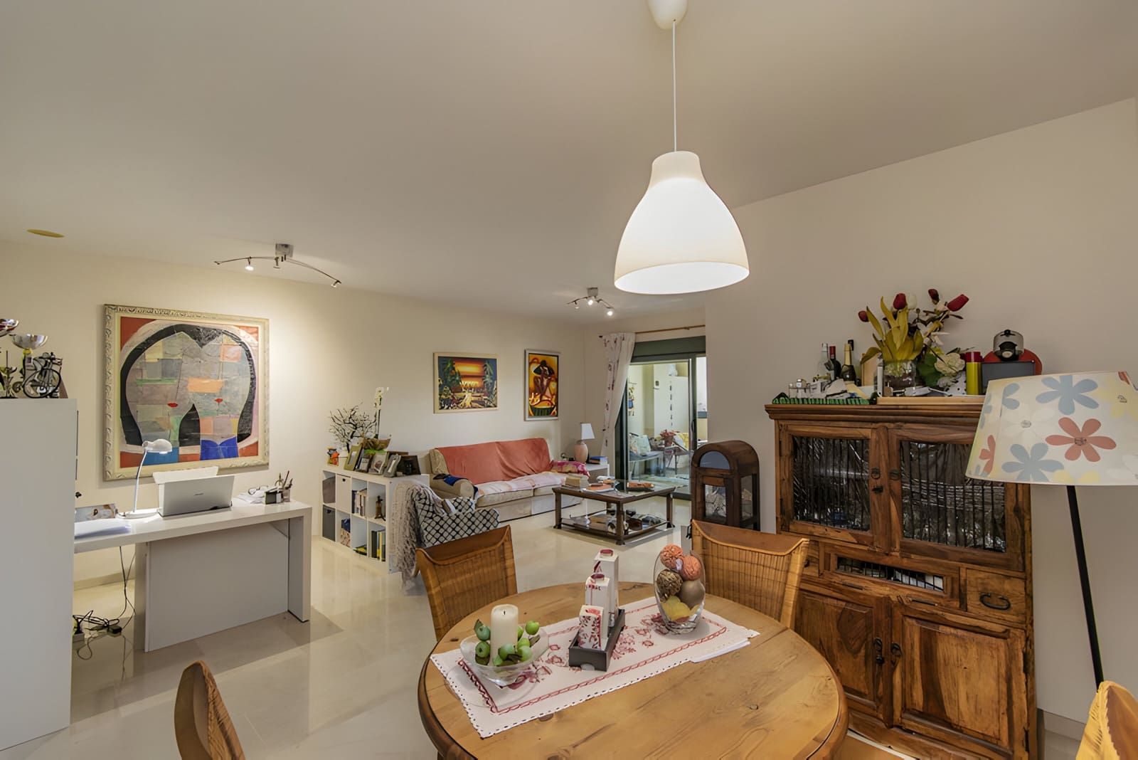 2 soverom Leilighet til salgs i Guadalmina med svømmebasseng garasje - € 435 000 (Ref: 9048579)