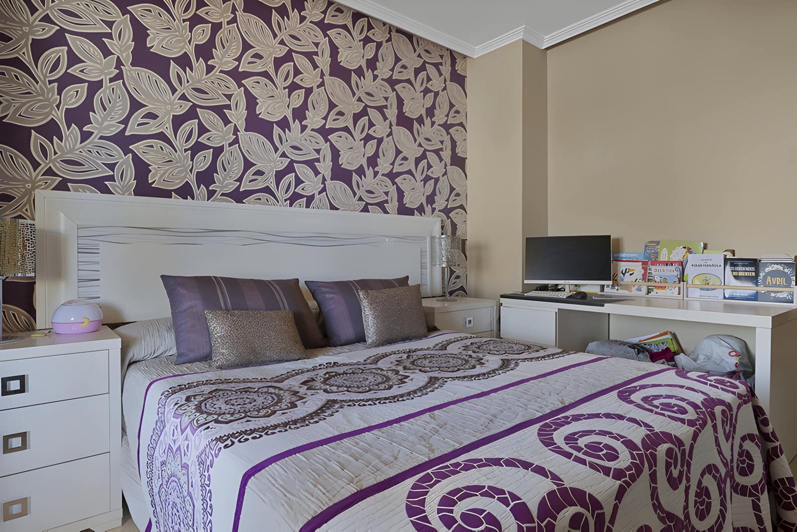 2 slaapkamer Appartement te koop in Torrequebrada met zwembad garage - € 380.000 (Ref: 9048580)