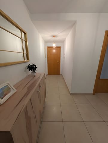 3 makuuhuone Huoneisto myytävänä paikassa Nueva Andalucia, Marbella mukana 
autotalli - 375 000 € (Ref: 9048582)