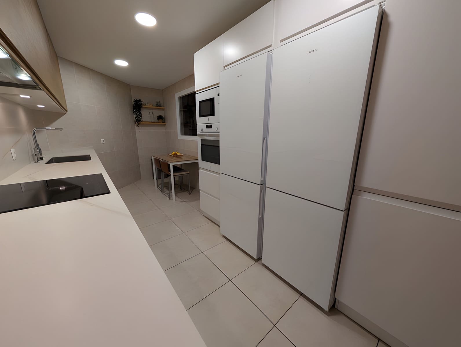 3 bedroom Apartment for sale in Nueva Andalucia with garage - € 375,000 (Ref: 9048582)