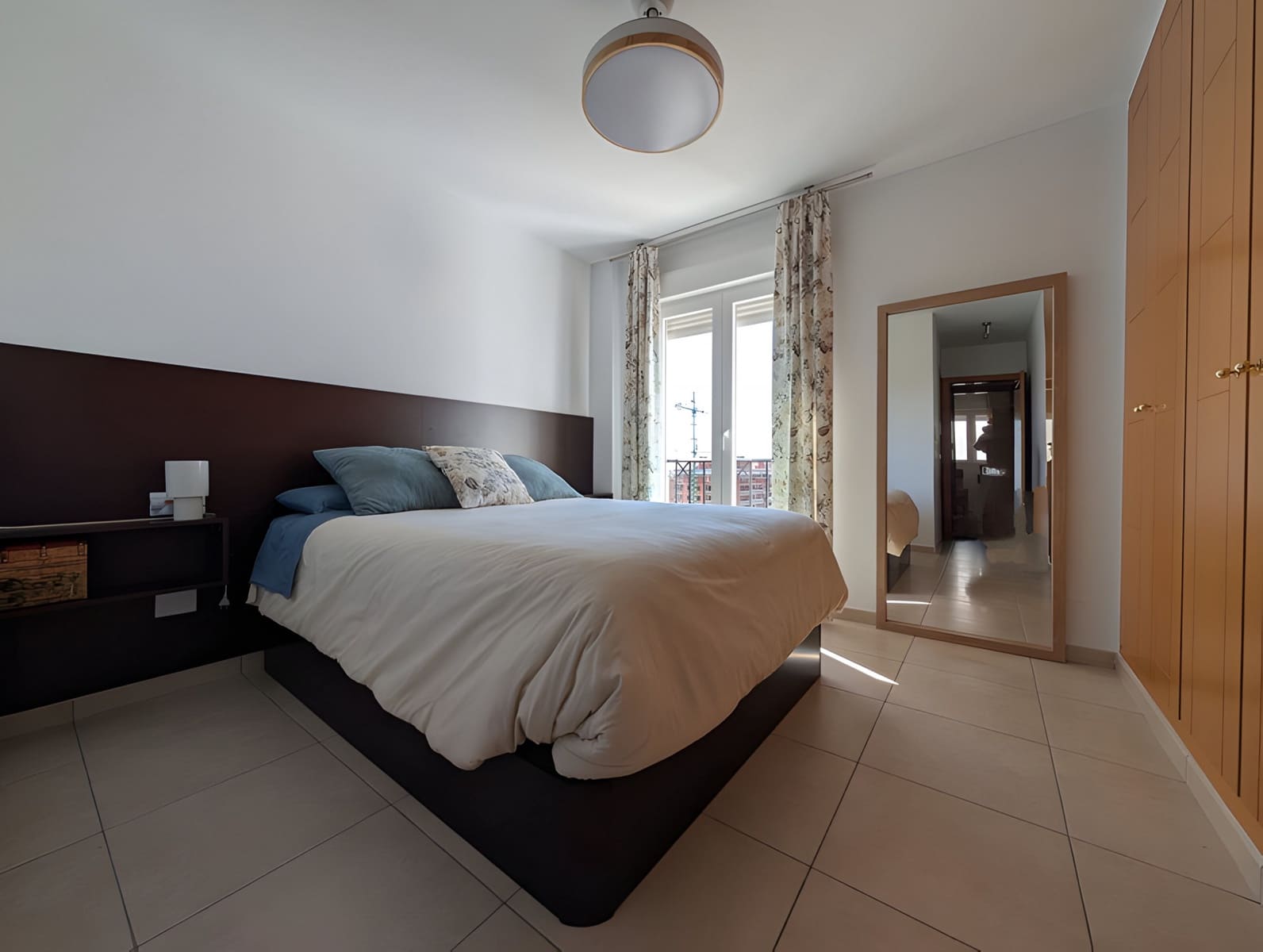 3 bedroom Apartment for sale in Nueva Andalucia with garage - € 375,000 (Ref: 9048582)