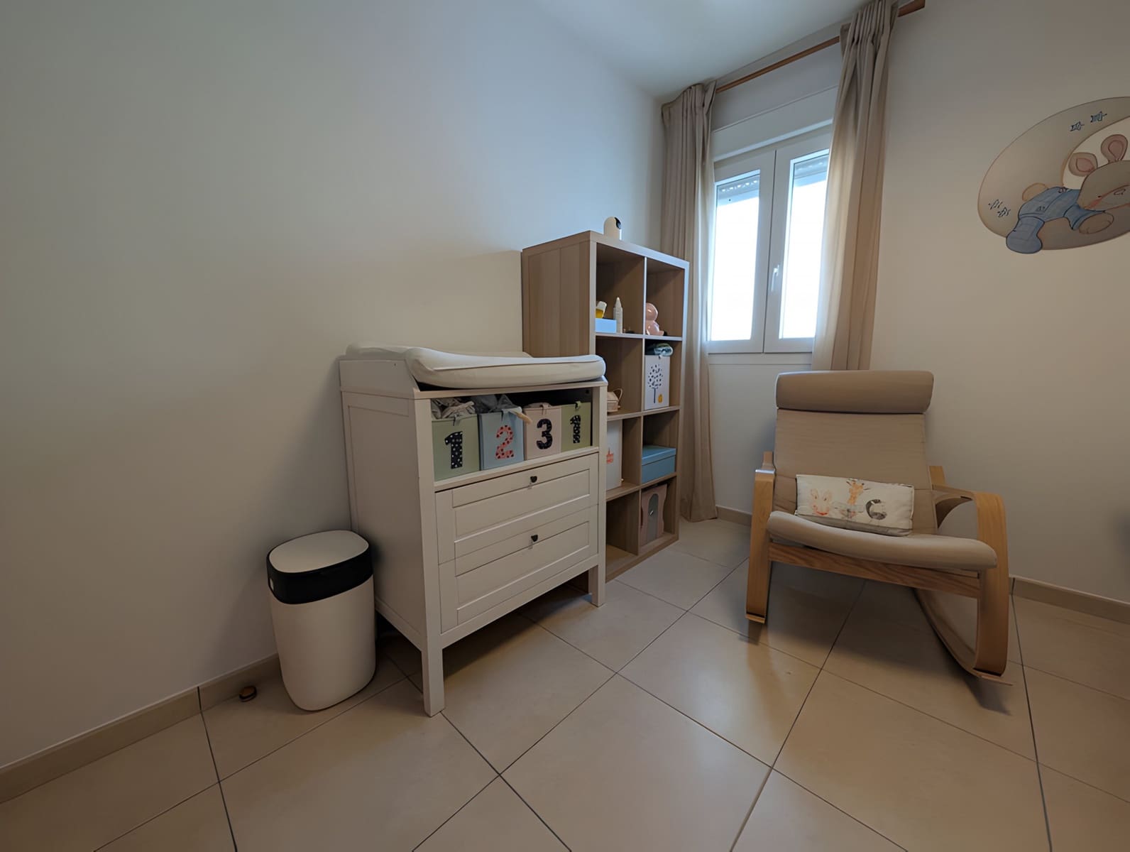 3 bedroom Apartment for sale in Nueva Andalucia with garage - € 375,000 (Ref: 9048582)