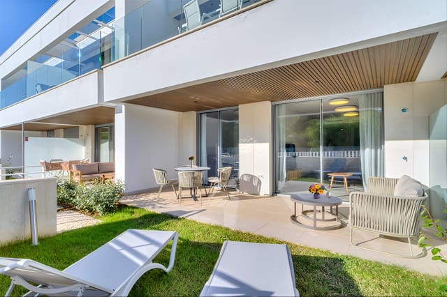 2 bedroom Apartment for sale in Marbella with pool garage - € 597,000 (Ref: 9050858)