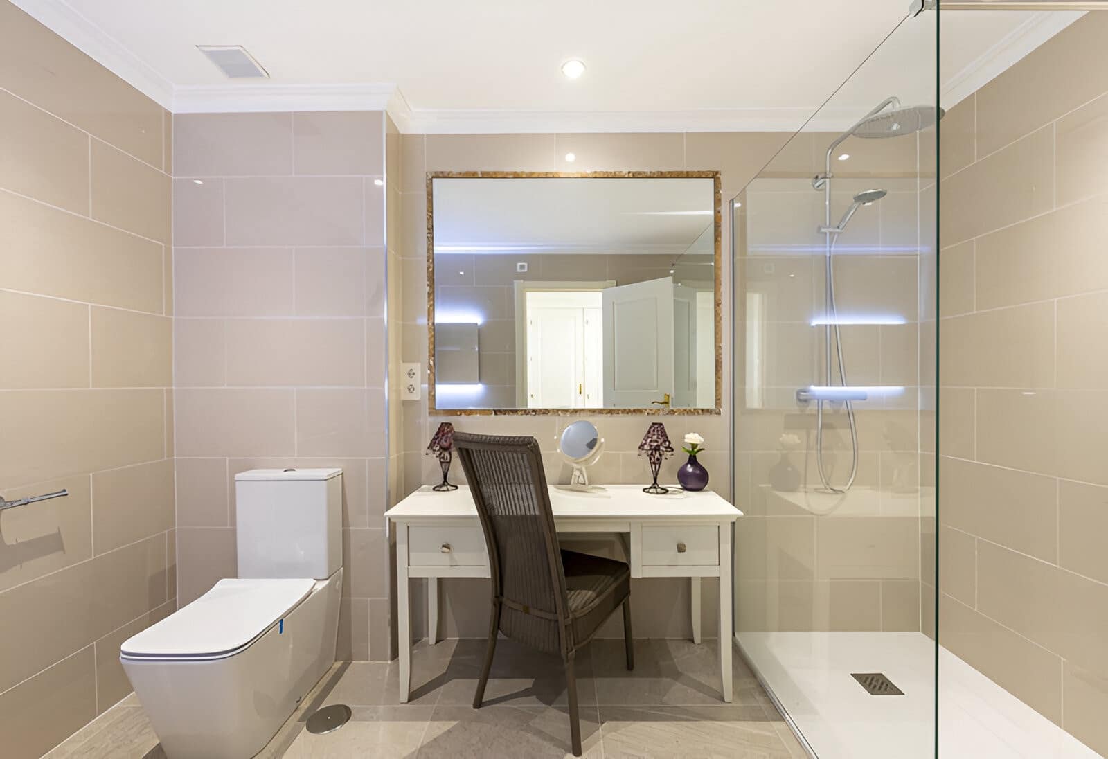 2 sypialnia Apartament na sprzedaż w El Paraiso z basenem garażem - 579 000 € (Ref: 9050859)