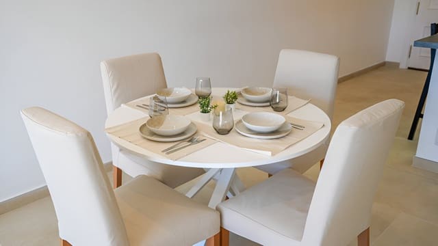 2 quarto Apartamento para venda em Benahavís com piscina garagem - 555 000 € (Ref: 9050861)