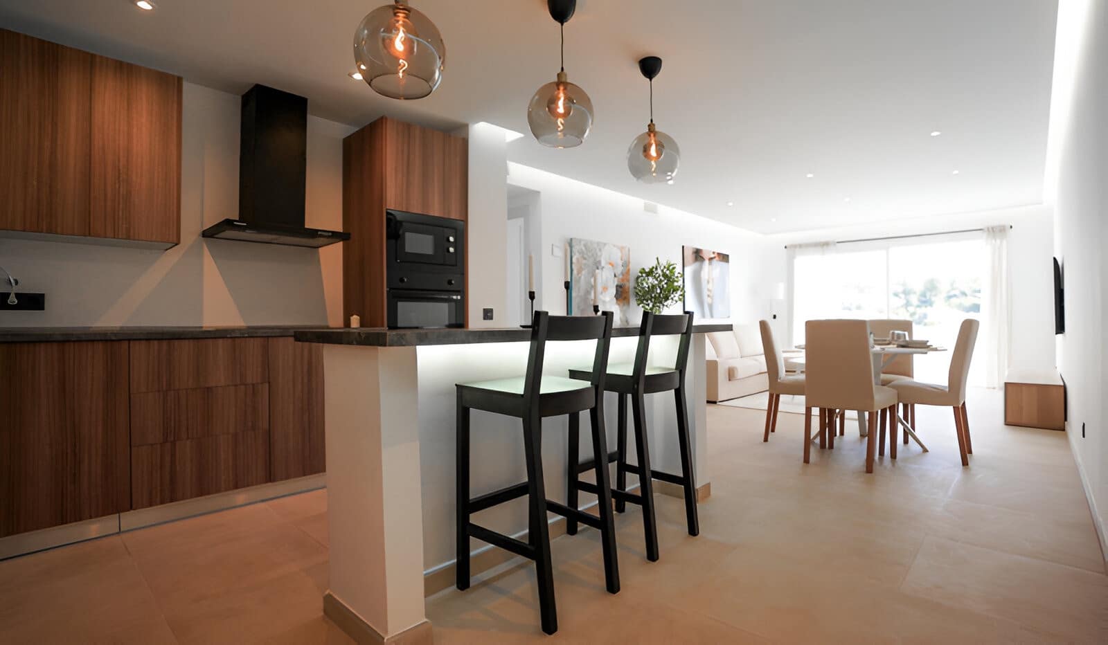 2 bedroom Apartment for sale in Benahavis with pool garage - € 555,000 (Ref: 9050861)