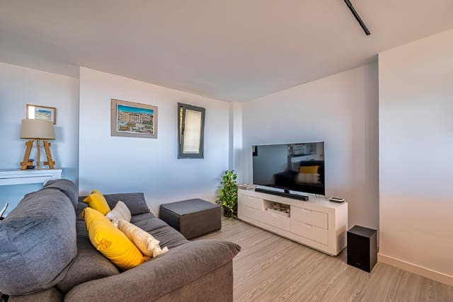 3 soveværelse Lejlighed til salg i Benalmádena med swimmingpool garage - € 545.000 (Ref: 9050862)