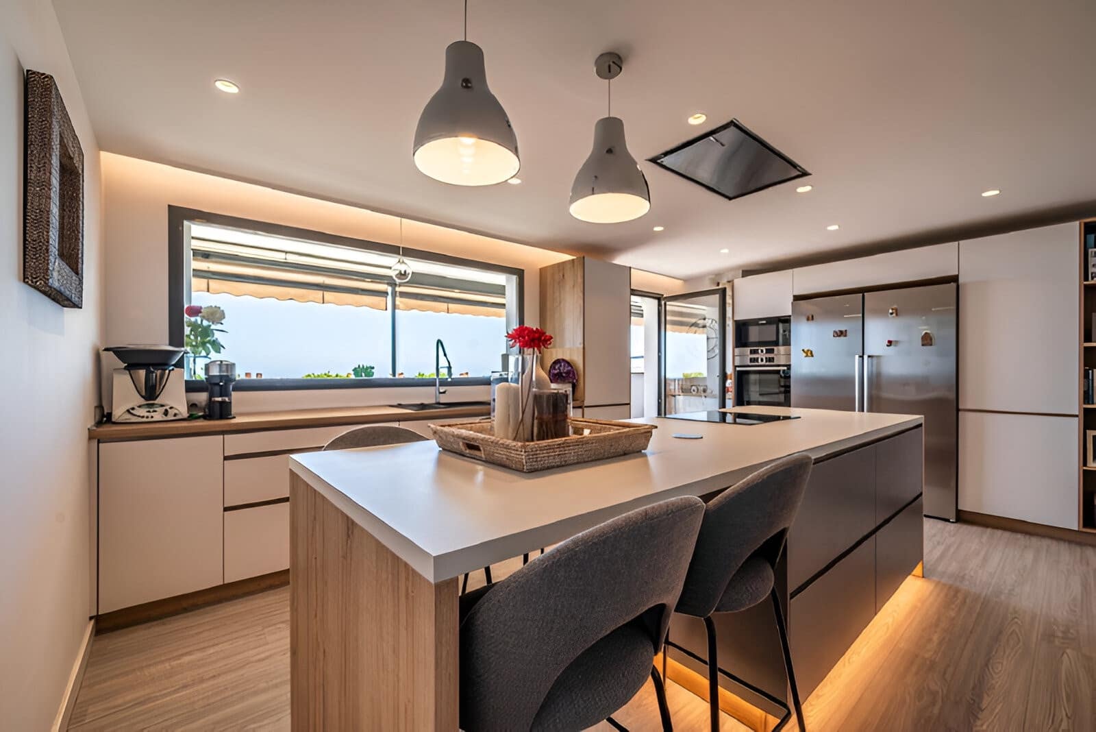 3 bedroom Apartment for sale in Benalmadena with pool garage - € 545,000 (Ref: 9050862)