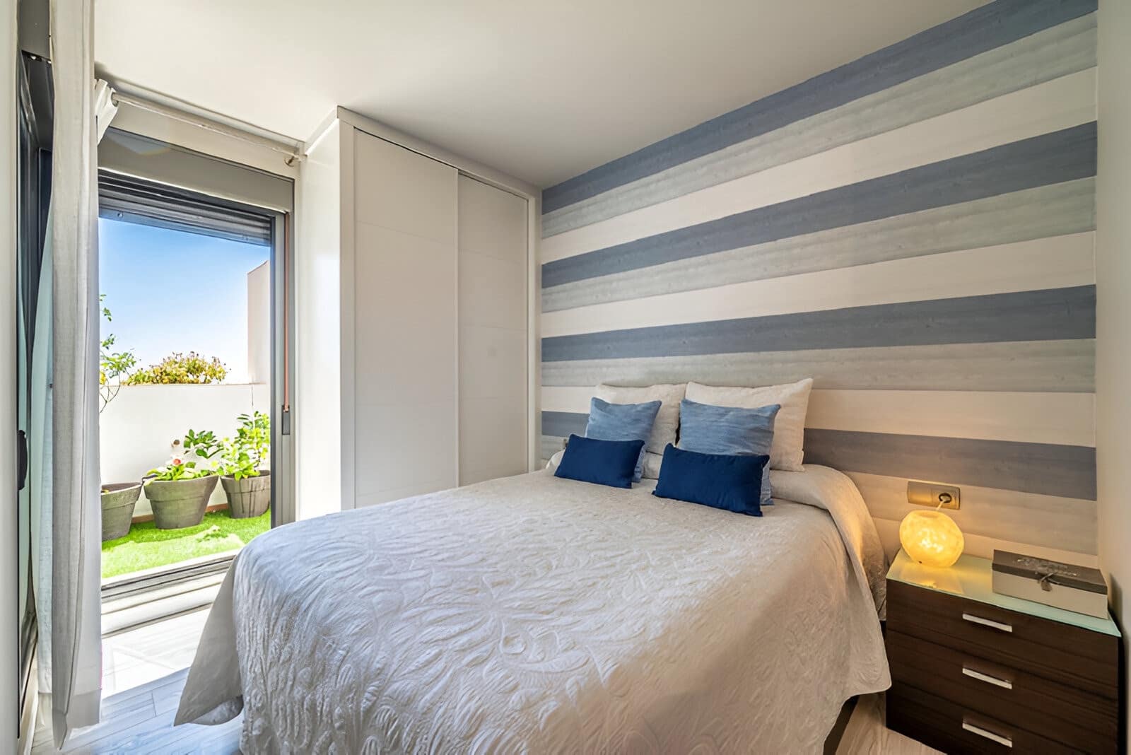 3 bedroom Apartment for sale in Benalmadena with pool garage - € 545,000 (Ref: 9050862)