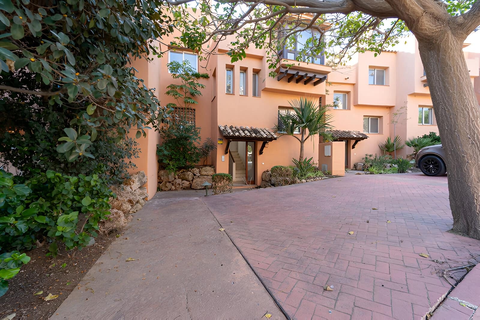 5 makuuhuone Omakotitalo myytävänä paikassa Riviera del Sol mukana uima-altaan 
autotalli - 529 000 € (Ref: 9050864)