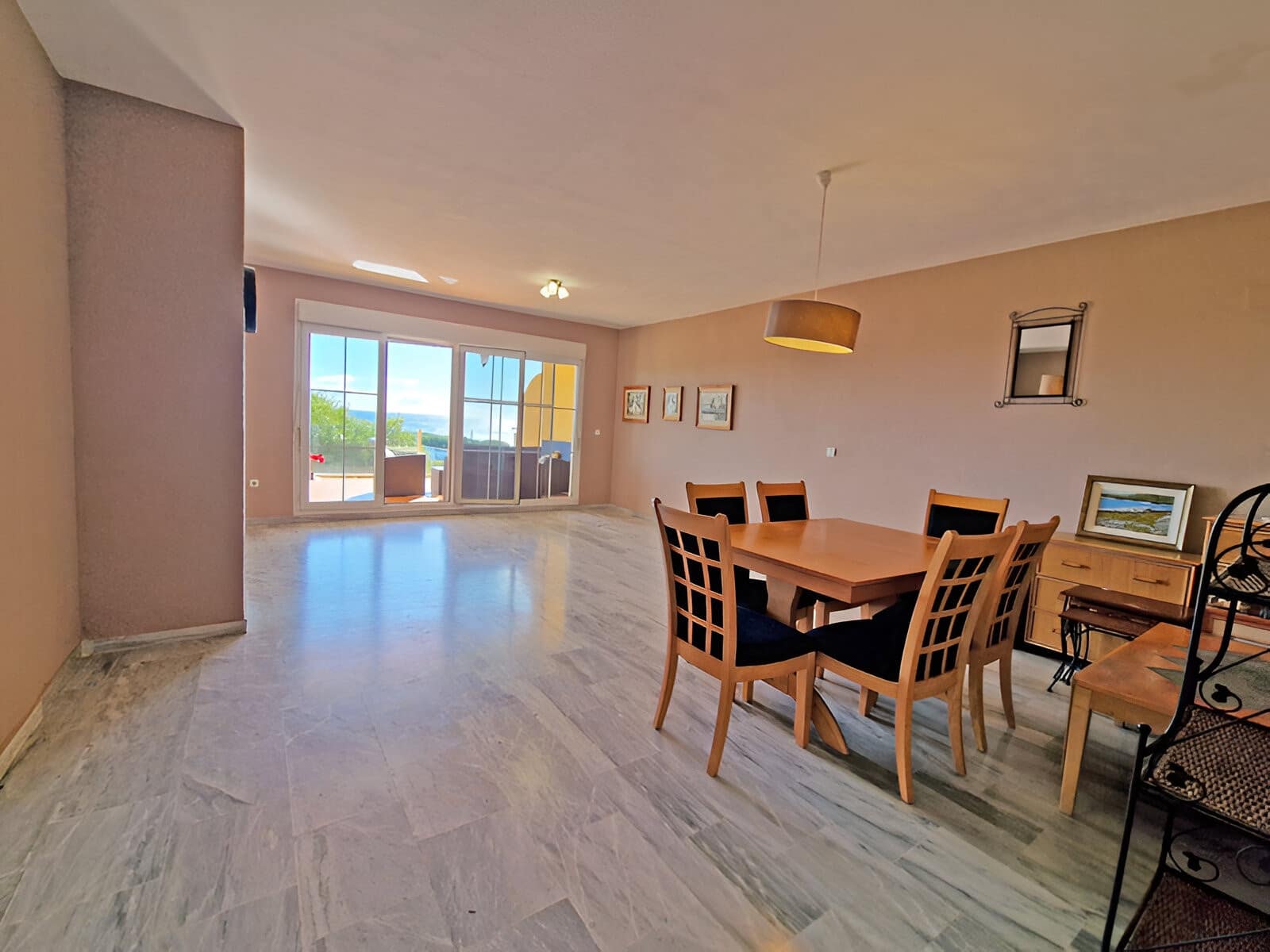 3 bedroom Apartment for sale in Marbella with pool garage - € 475,000 (Ref: 9050865)