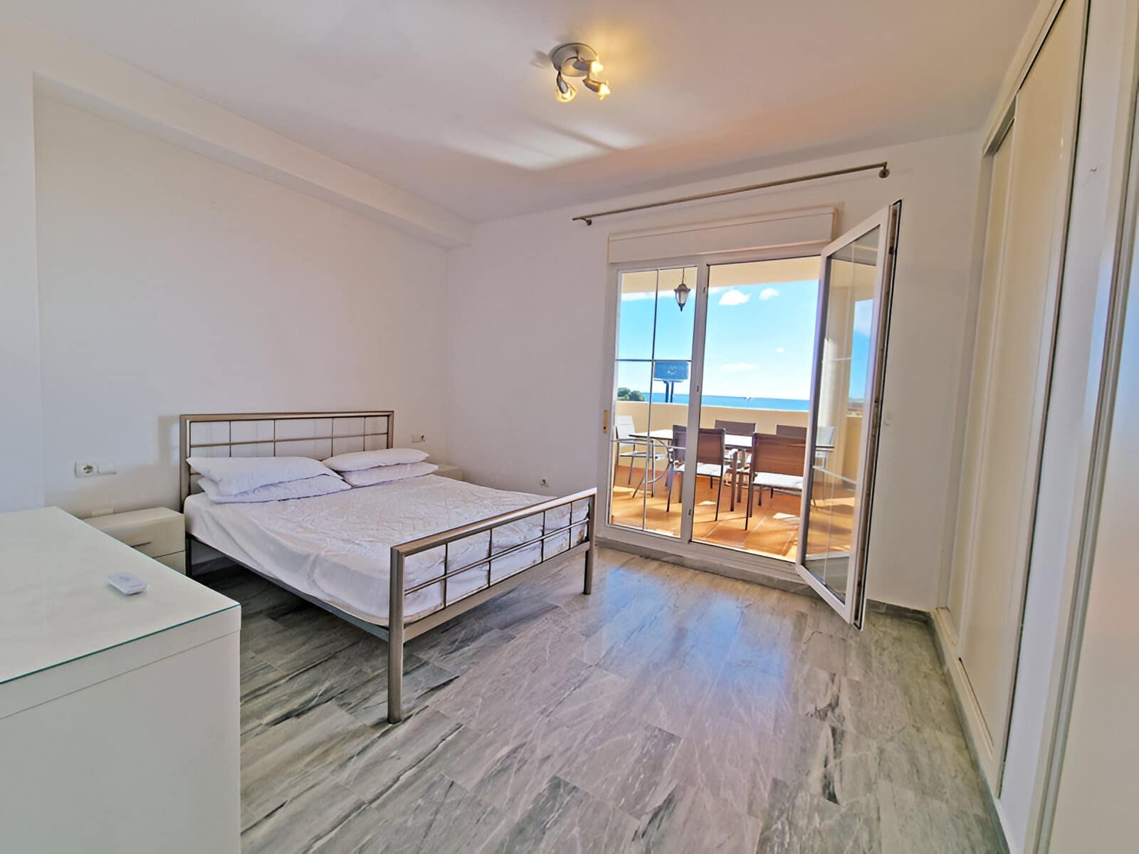 3 bedroom Apartment for sale in Marbella with pool garage - € 475,000 (Ref: 9050865)