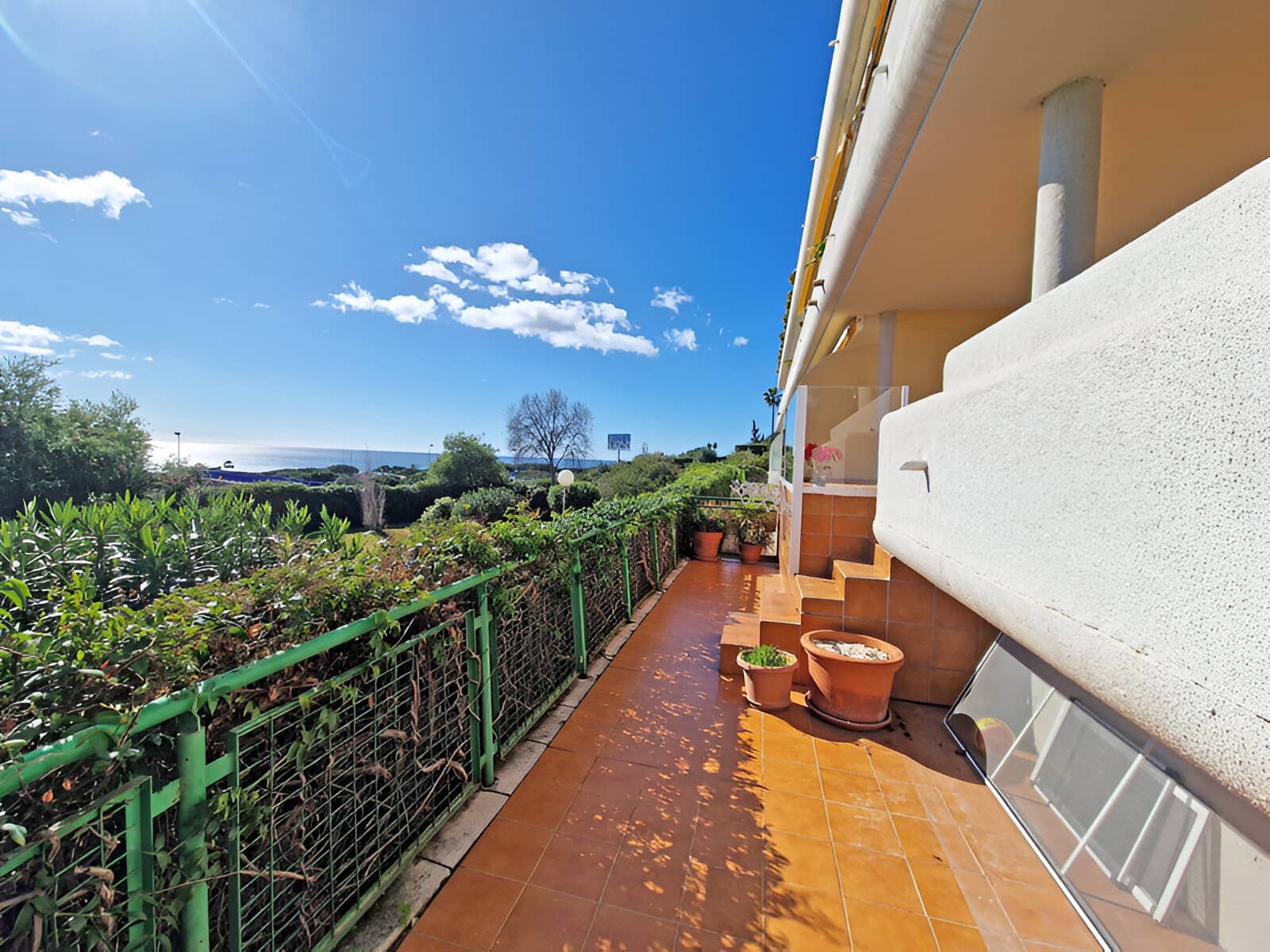 3 bedroom Apartment for sale in Marbella with pool garage - € 475,000 (Ref: 9050865)