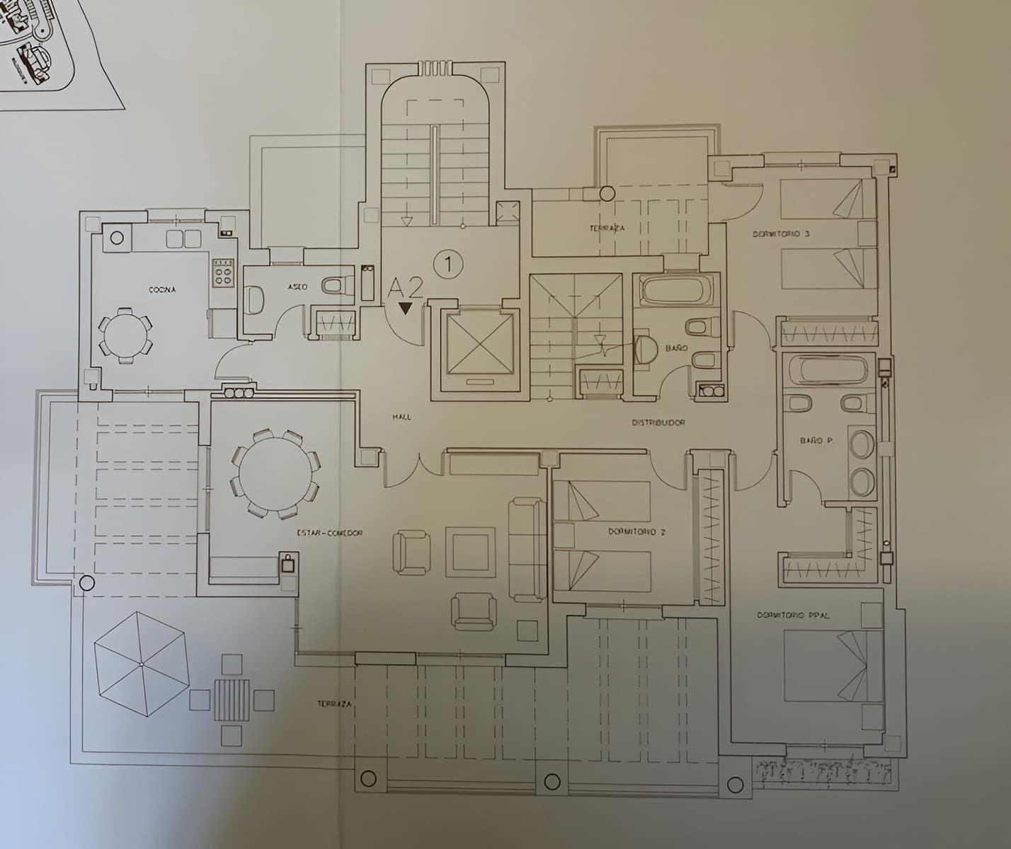 3 makuuhuone Kattohuoneisto myytävänä paikassa New Golden Mile mukana uima-altaan 
autotalli - 475 000 € (Ref: 9050866)