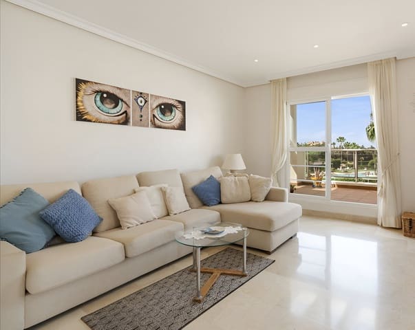 3 makuuhuone Kattohuoneisto myytävänä paikassa New Golden Mile, Estepona mukana uima-altaan 
autotalli - 475 000 € (Ref: 9050866)