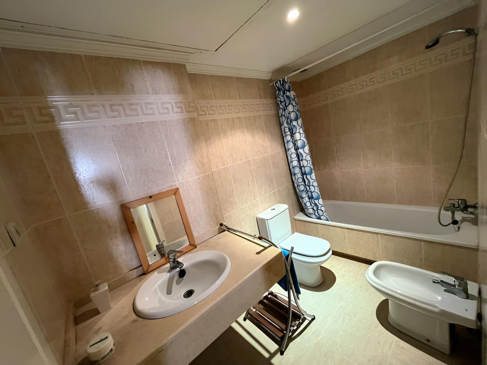 3 makuuhuone Huoneisto myytävänä paikassa Marbella mukana uima-altaan - 450 000 € (Ref: 9050867)