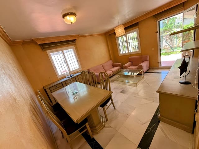 3 makuuhuone Huoneisto myytävänä paikassa Marbella mukana uima-altaan - 450 000 € (Ref: 9050867)