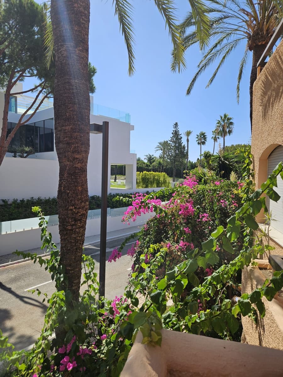 3 Zimmer Haus zu verkaufen in Marbella mit Garage - 730.000 € (Ref: 9065006)