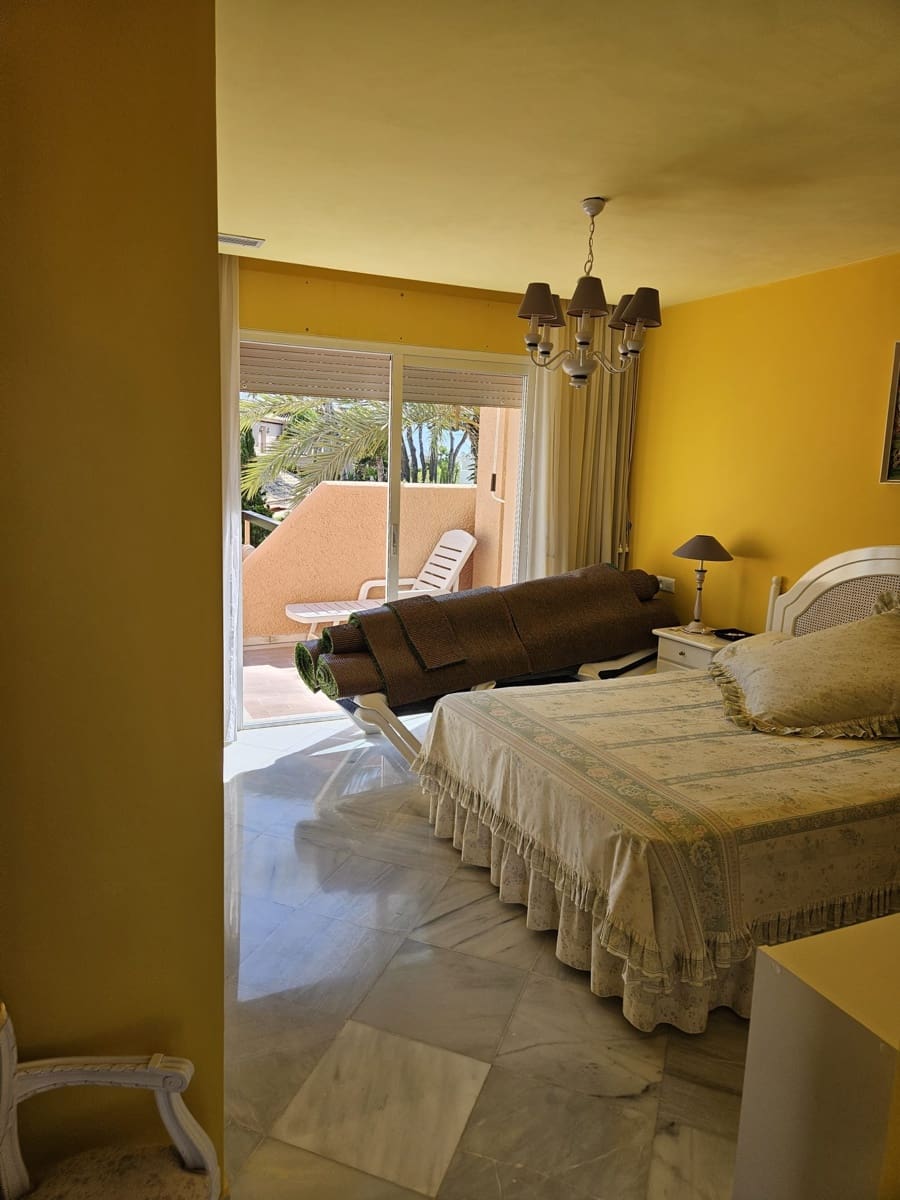 3 Zimmer Haus zu verkaufen in Marbella mit Garage - 730.000 € (Ref: 9065006)