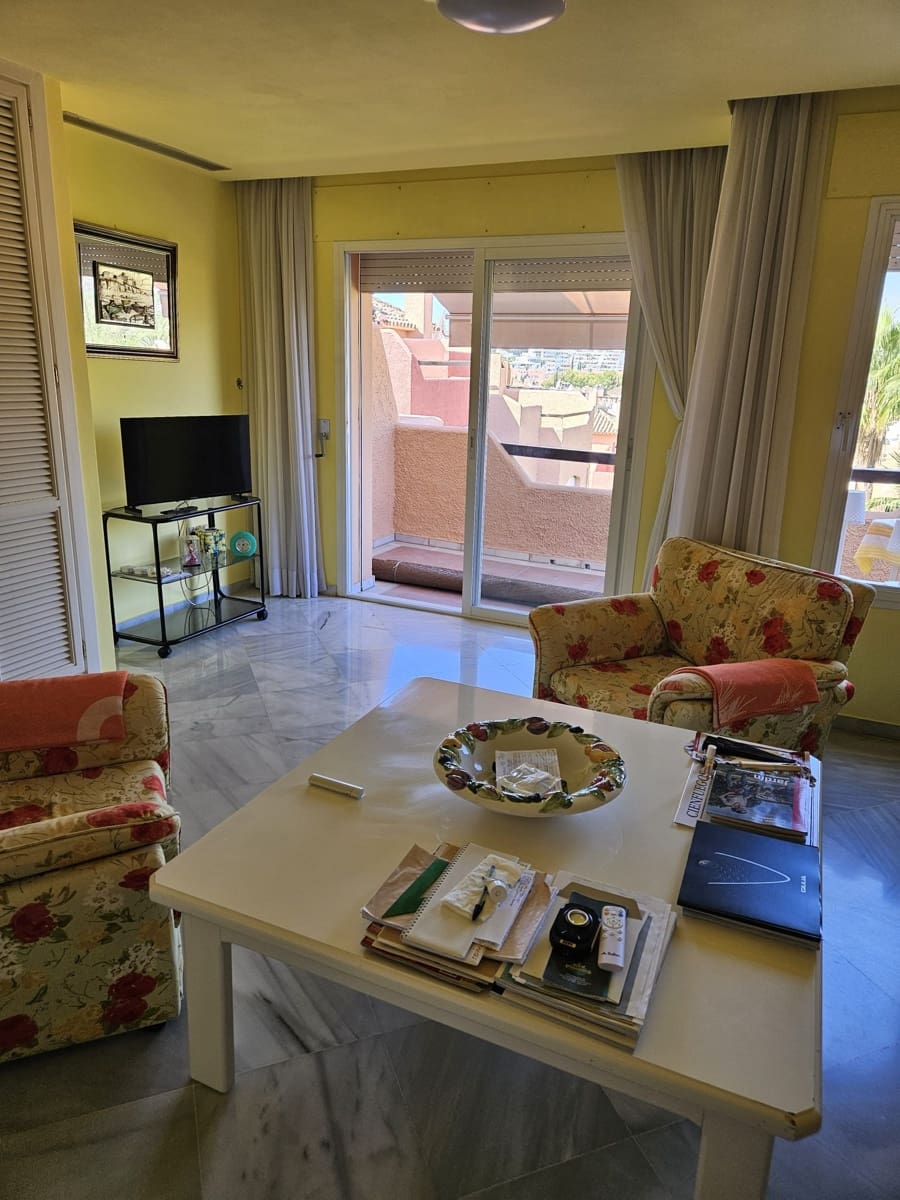 3 Zimmer Haus zu verkaufen in Marbella mit Garage - 730.000 € (Ref: 9065006)