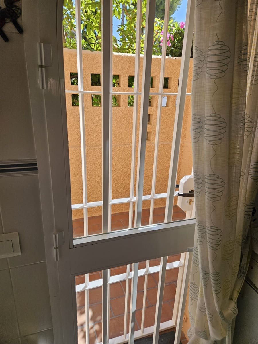 3 Zimmer Haus zu verkaufen in Marbella mit Garage - 730.000 € (Ref: 9065006)