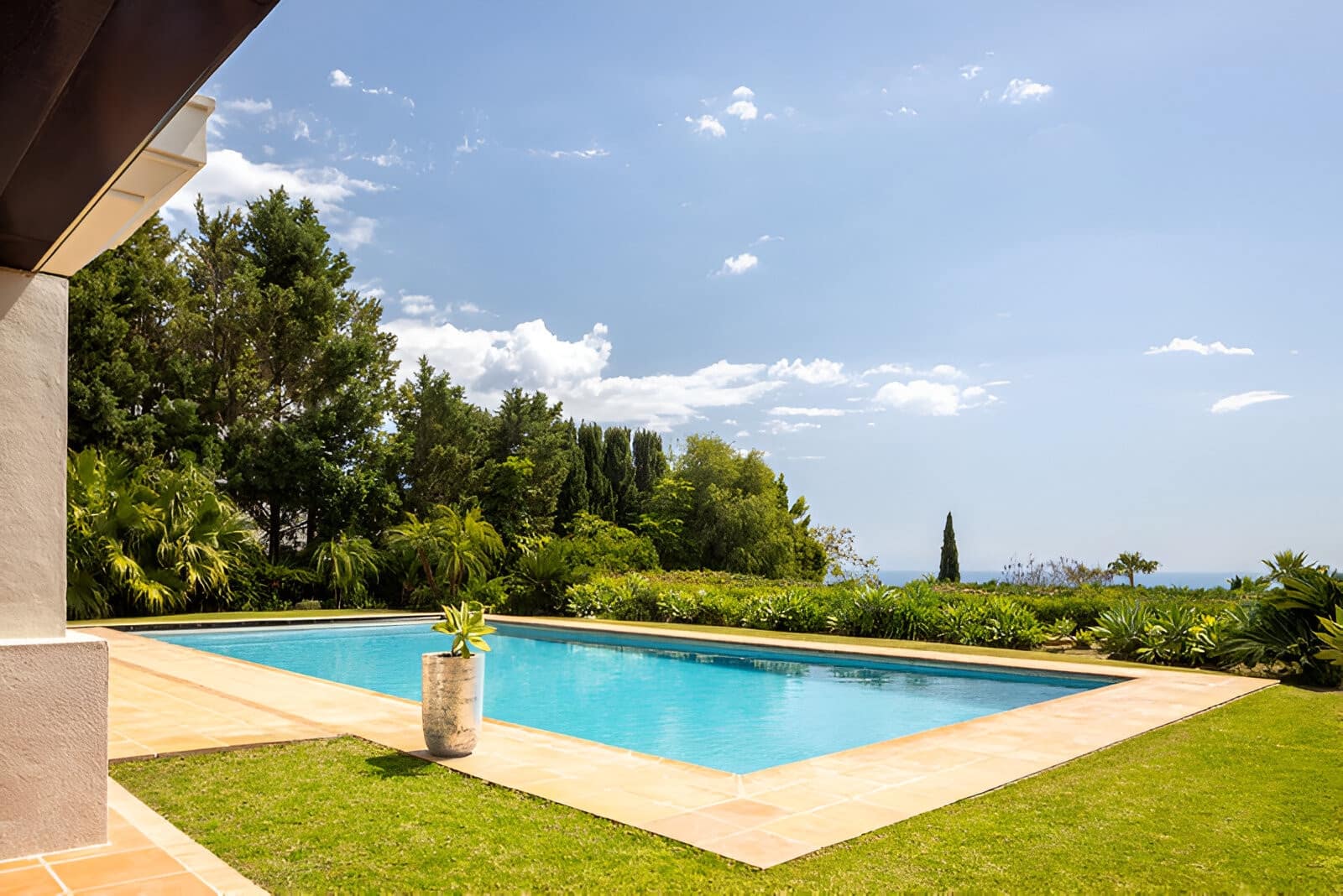 6 sypialnia Willa na sprzedaż w Los Flamingos z basenem garażem - 6 900 000 € (Ref: 9073233)